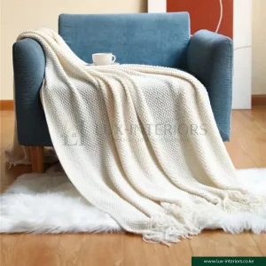 Knitted Throw Blanket – Soft Textured Weave with Decorative Tassel Edges – Cozy Sofa & Bed Accent - White