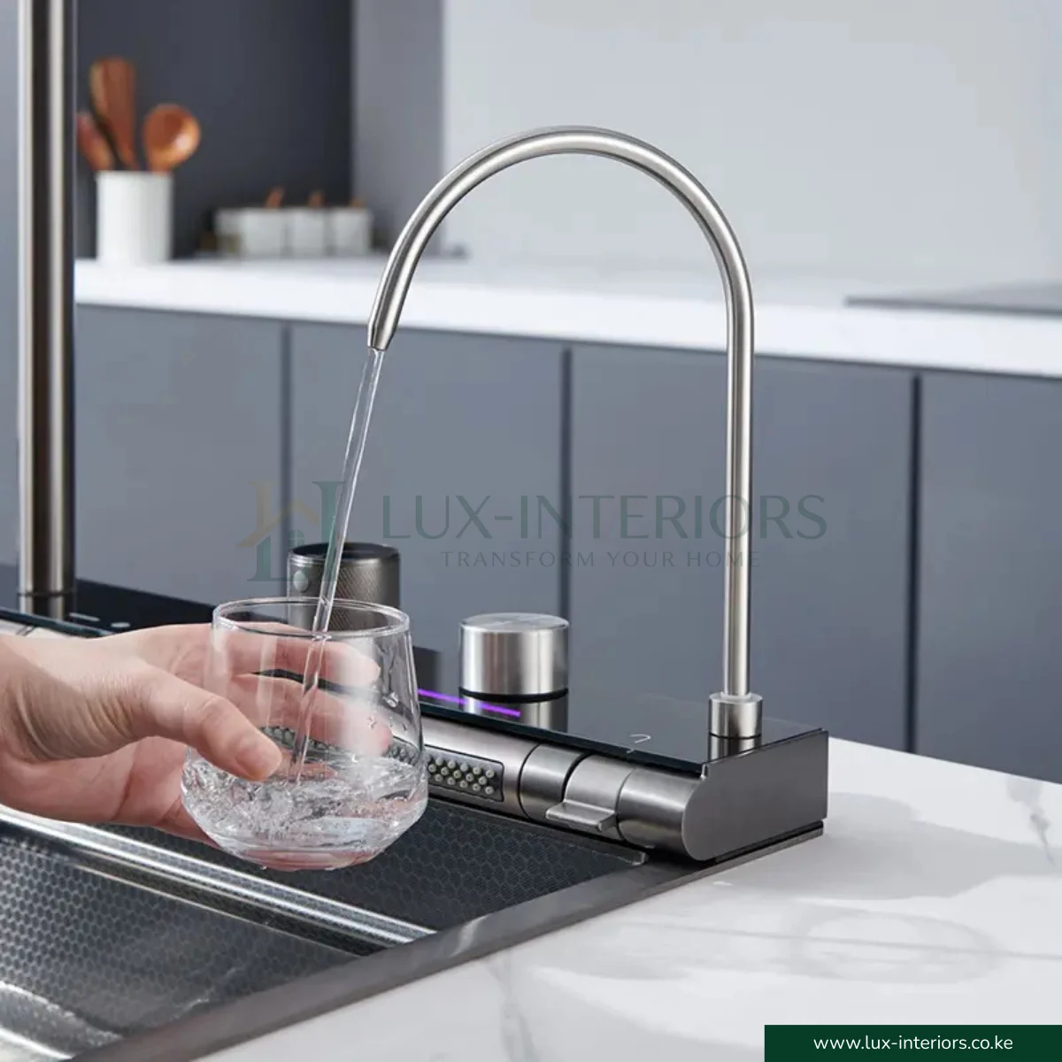 Smart Kitchen Sink – Stainless Steel Waterfall Single Bowl Workstation with Digital Display & Pull-Out Fly Rain Faucet – Multifunctional Sink - Image 6